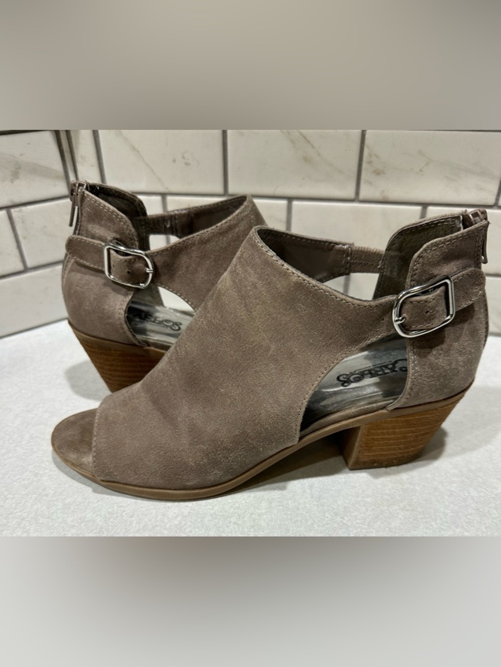 Faux Suede Ankle Boots Size 7.5M Gray Tan Peep Toe Stacked Heel-Carlos Santana